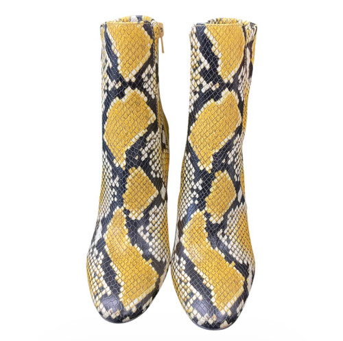 Vist Large View of Product Image Which is Used Aldo Ankle Boots 7.5