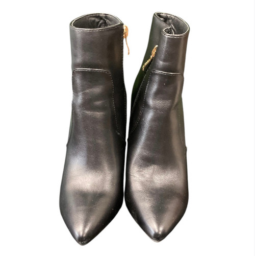 Vist Large View of Product Image Which is Used Unbranded Ankle Boots 5.5