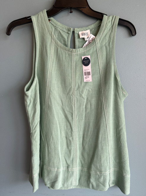 Vist Large View of Product Image Which is Used BKE Tank Top M-8/10