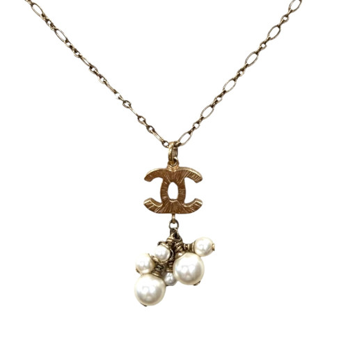 Vist Large View of Product Image Which is Used Chanel Logo Pearl Chain Necklace