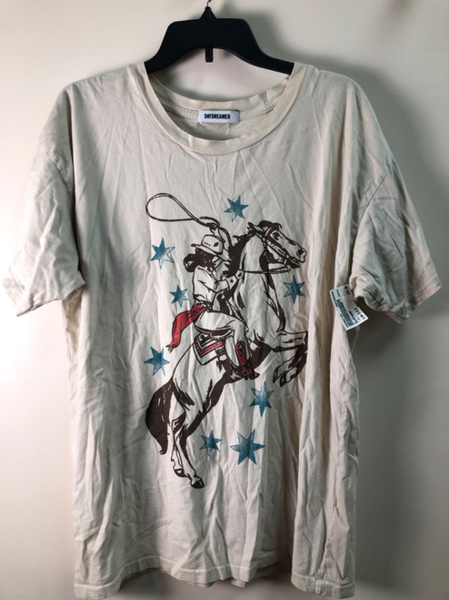 Vist Large View of Product Image Which is Used Daydreamer T-Shirt S-4/6