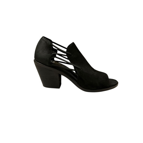 Vist Large View of Product Image Which is Used Eileen Fisher Low Heels 6