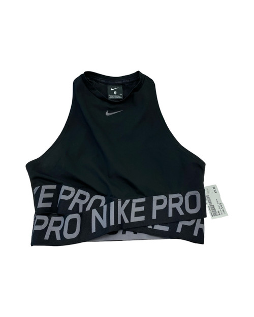 Vist Large View of Product Image Which is Used Nike Active Short Sleeve S-4/6