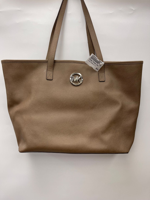 Vist Large View of Product Image Which is Used Michael Michael Kors Xlarge Handbag