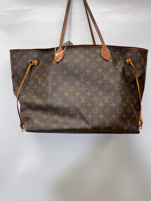 Vist Large View of Product Image Which is Used GM Louis Vuitton Xlarge Leather Handbag As Is
