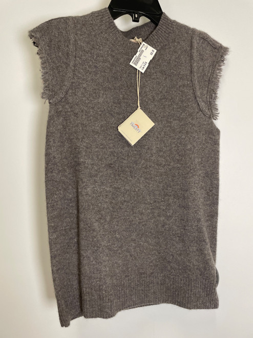 Vist Large View of Product Image Which is Used Faherty Vest S-4/6