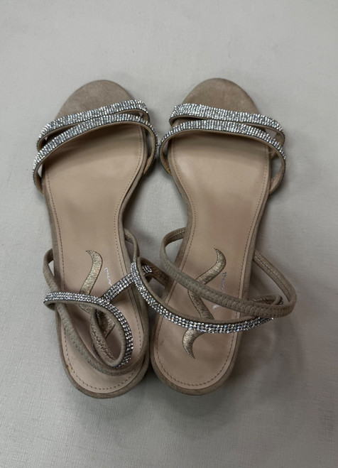 Vist Large View of Product Image Which is Used Nina Low Heels 11