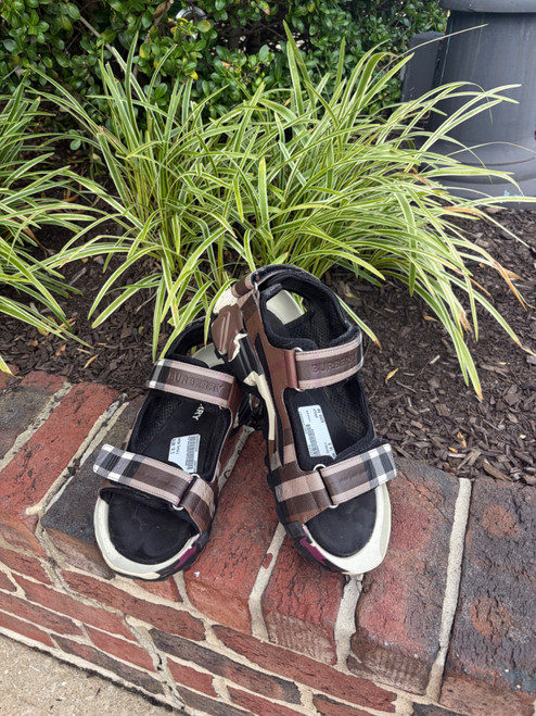 Vist Large View of Product Image Which is Used burberry Sandals 10.5