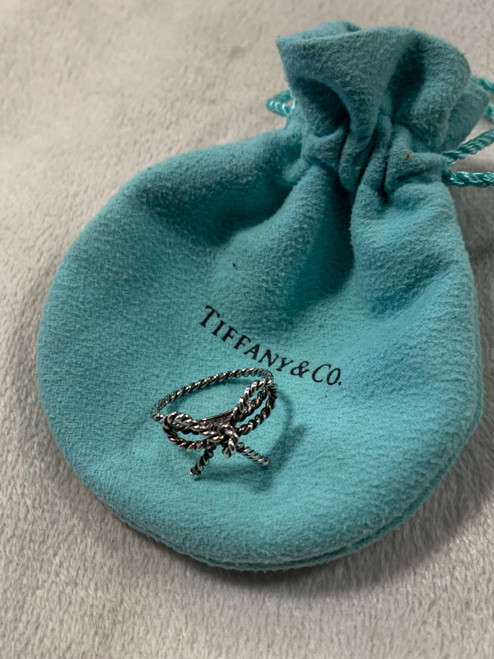 Vist Large View of Product Image Which is Used Tiffany & Co. Ring