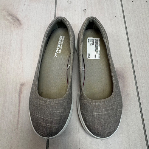Vist Large View of Product Image Which is Used Skechers Casual Shoes 8