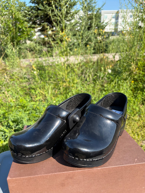 Vist Large View of Product Image Which is Used Dansko Clogs 5.5