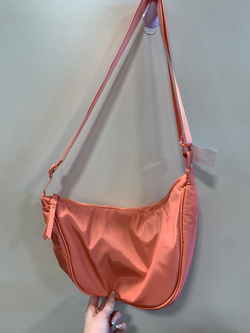 Vist Large View of Product Image Which is Used Unbranded Small Handbag