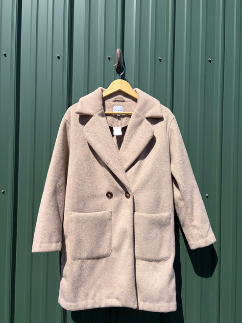 Vist Large View of Product Image Which is Used Cyrus Short Heavy Coat S-4/6