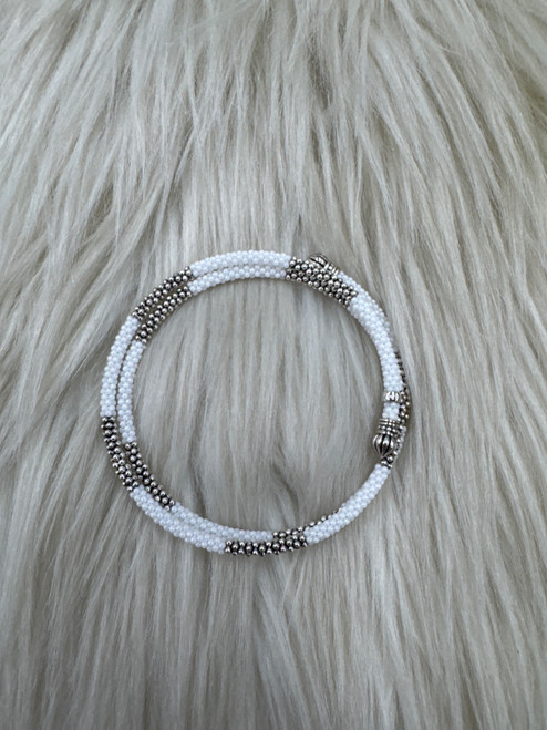 Vist Large View of Product Image Which is Used Unbranded Bracelet