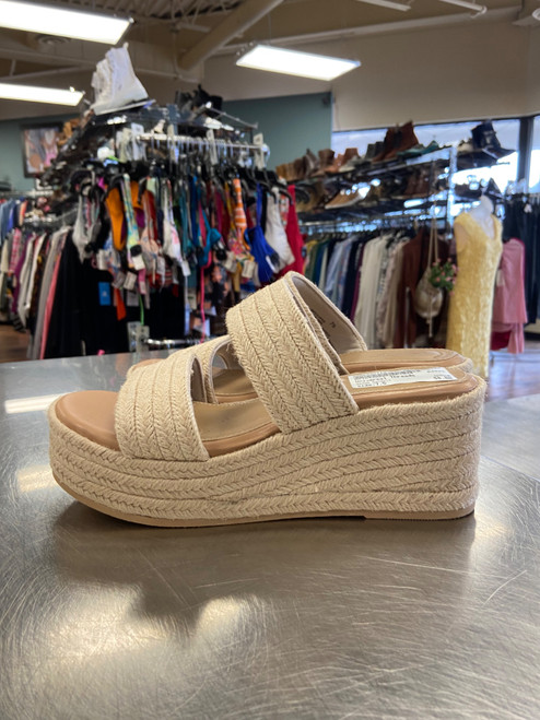 Vist Large View of Product Image Which is Used Universal Threads Wedge Sandals 7.5