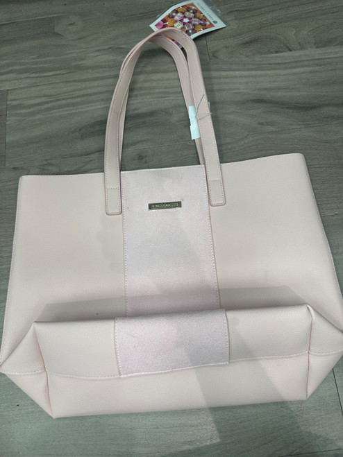 Vist Large View of Product Image Which is Used Vince Camuto Xlarge Handbag