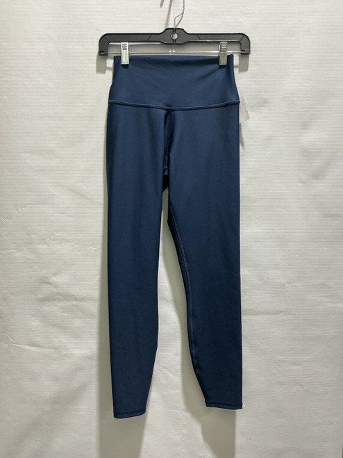 Vist Large View of Product Image Which is Used Alo Yoga Active Leggings 4-27