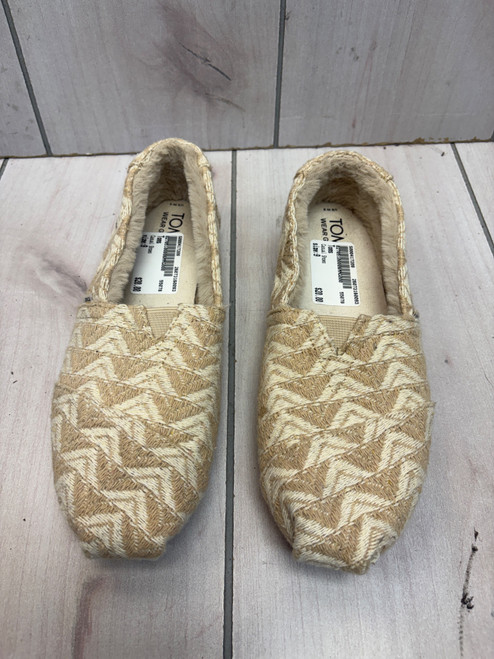 Vist Large View of Product Image Which is Used Toms Casual Shoes 9