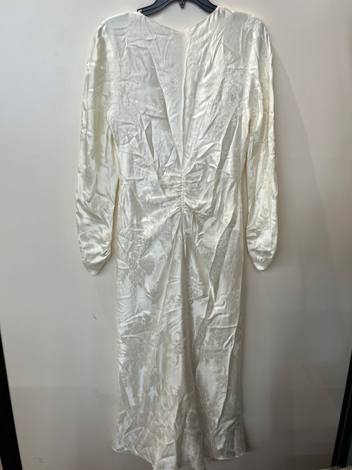 Vist Large View of Product Image Which is Used Unbranded Long Dress B S-4/6