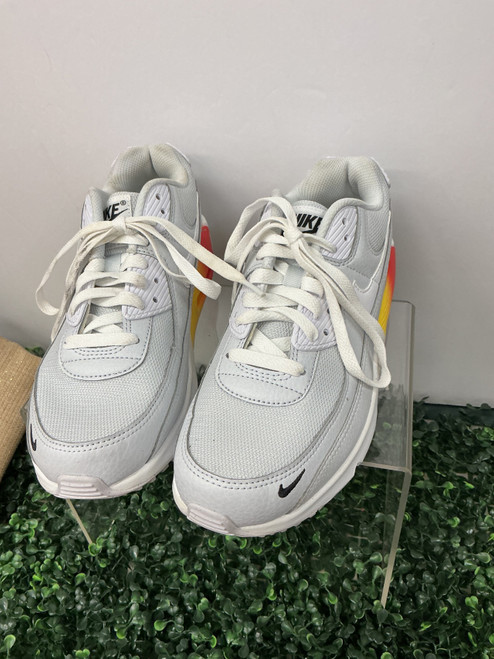 Vist Large View of Product Image Which is Used Nike Performance Shoes 6.5