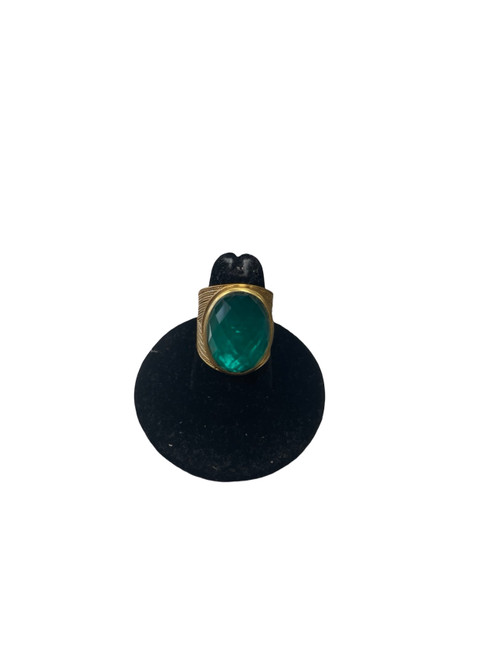Vist Large View of Product Image Which is Used Julie Vos Ring
