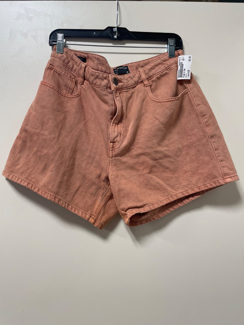 Vist Large View of Product Image Which is Used Frank & Oak Shorts 8-29