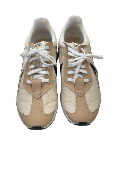 Vist Large View of Product Image Which is Used Nike Performance Shoes 9