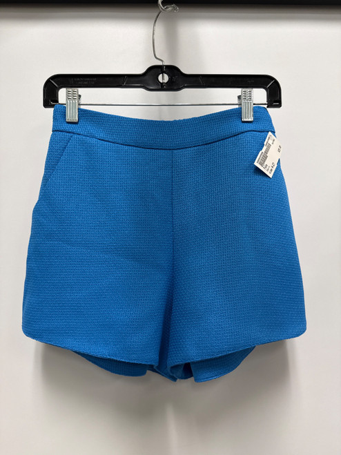 Vist Large View of Product Image Which is Used Fate Shorts 4-27