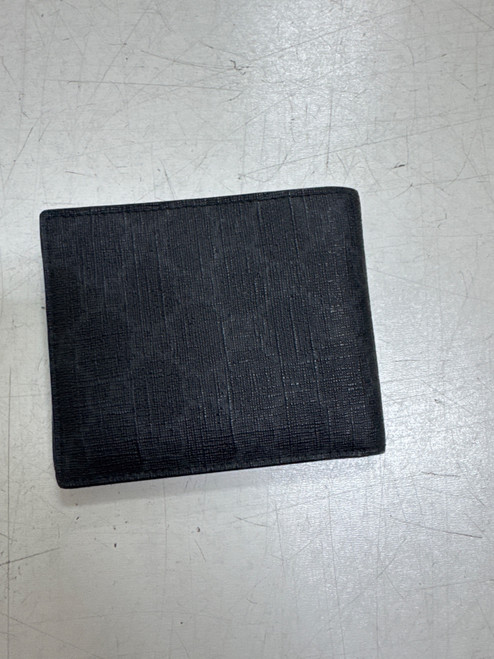Vist Large View of Product Image Which is Used Gucci Mens Leather Wallet