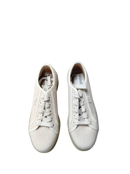 Vist Large View of Product Image Which is Used Unbranded Casual Shoes 7.5