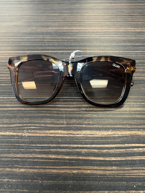 Vist Large View of Product Image Which is Used Quay Sunglasses