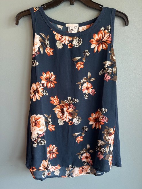 Vist Large View of Product Image Which is Used Maurices Sleeveless Top L-12/14