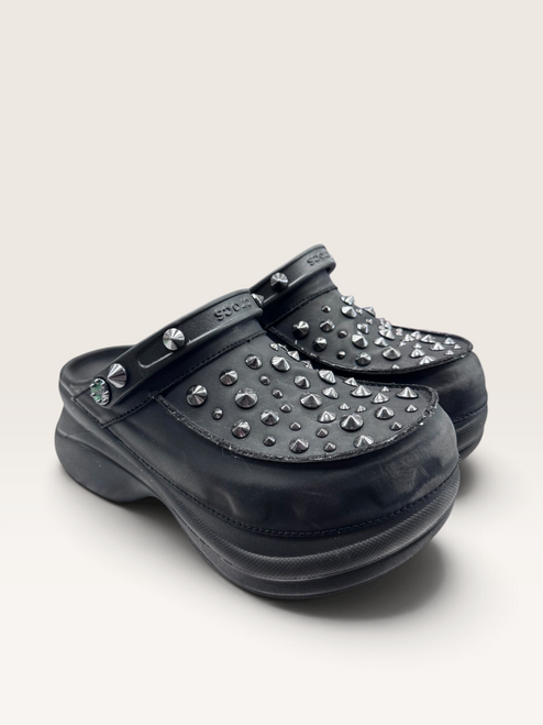 Vist Large View of Product Image Which is Used Crocs Clogs 9