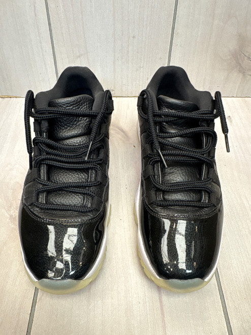 Vist Large View of Product Image Which is Used Unbranded Mens Athletic Shoes 10