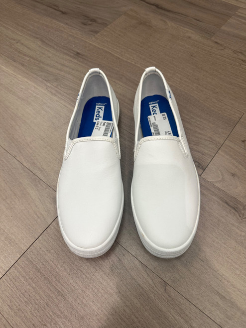 Vist Large View of Product Image Which is Used Keds Casual Shoes 9.5