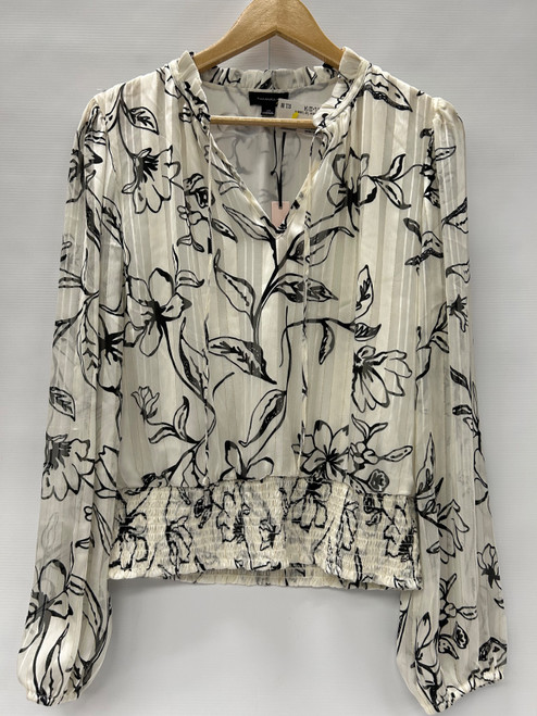 Vist Large View of Product Image Which is Used Unbranded Long Sleeve Top L-12/14
