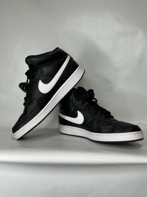 Vist Large View of Product Image Which is Used Nike Performance Shoes 8.5