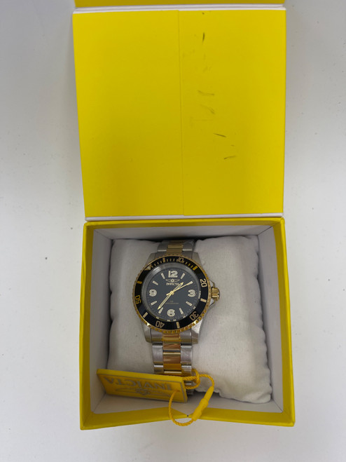 Vist Large View of Product Image Which is Used Invicta Mens Watch