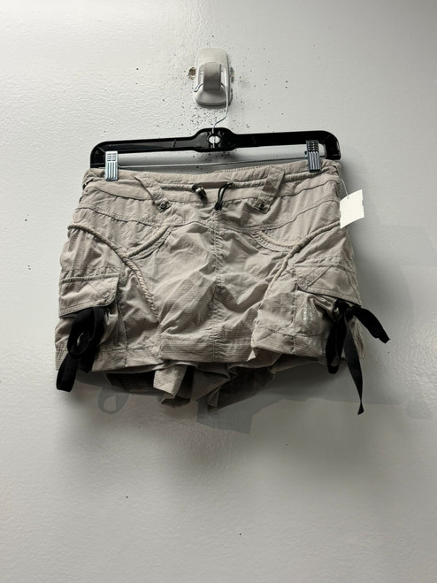 Vist Large View of Product Image Which is Used Free People Active Shorts 0-25