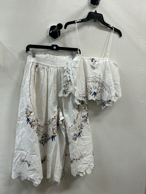 Vist Large View of Product Image Which is Used Anthropologie Tank Top M-8/10
