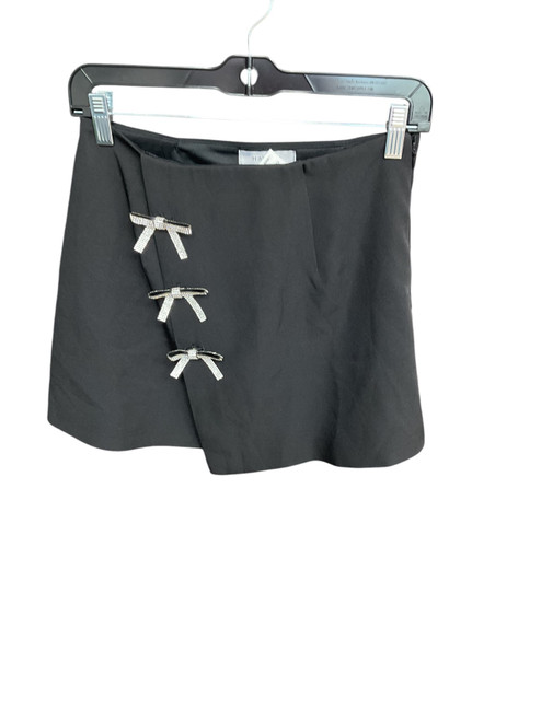 Vist Large View of Product Image Which is Used Unbranded Short Skirt 4-27
