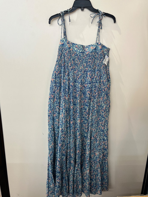 Vist Large View of Product Image Which is Used Unbranded Long Dress B M-8/10