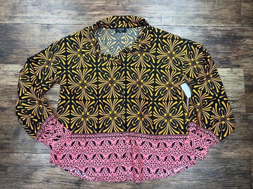 Vist Large View of Product Image Which is Used Fate Long Sleeve Top S-4/6