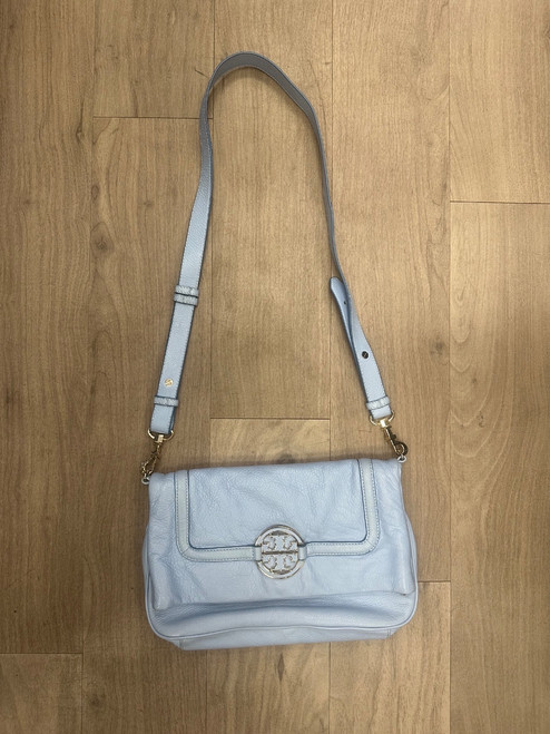 Vist Large View of Product Image Which is Used Tory Burch Small Leather Handbag