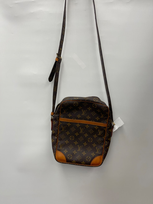 Vist Large View of Product Image Which is Used Louis Vuitton Large Leather Handbag