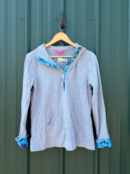 Vist Large View of Product Image Which is Used Lilly Pulitzer Sweatshirt M-8/10