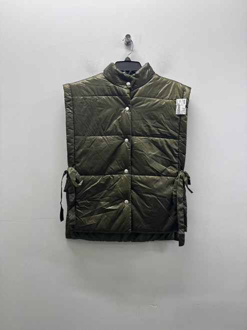 Vist Large View of Product Image Which is Used Green Pilcro Heavyweight Vest M-8/10
