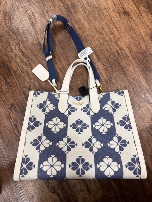 Vist Large View of Product Image Which is Used Kate Spade New York Xlarge Leather Handbag