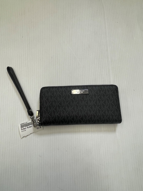 Vist Large View of Product Image Which is Used Michael Michael Kors Wristlet