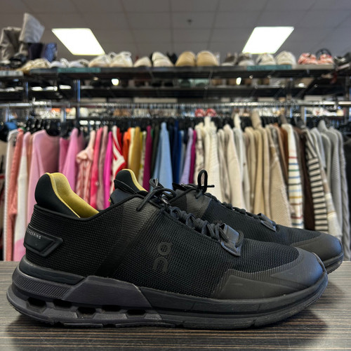 Vist Large View of Product Image Which is Used AS IS On Cloud Mens Athletic Shoes 10.5
